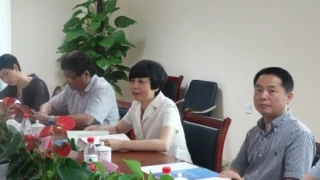 省科技厅党组成员郭丽华一行视察我院